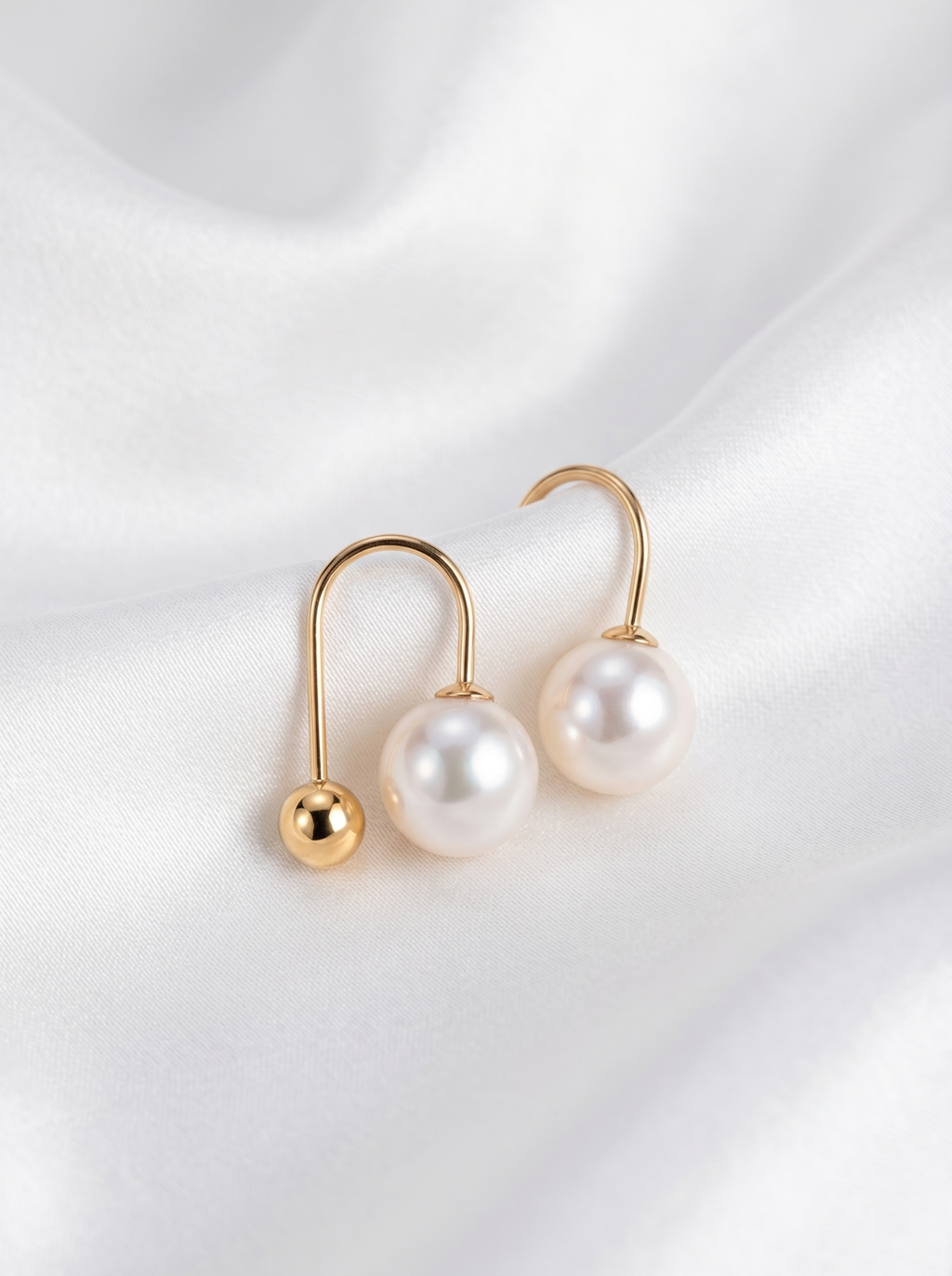 18K Gold Soft Pearl U Shape Earrings