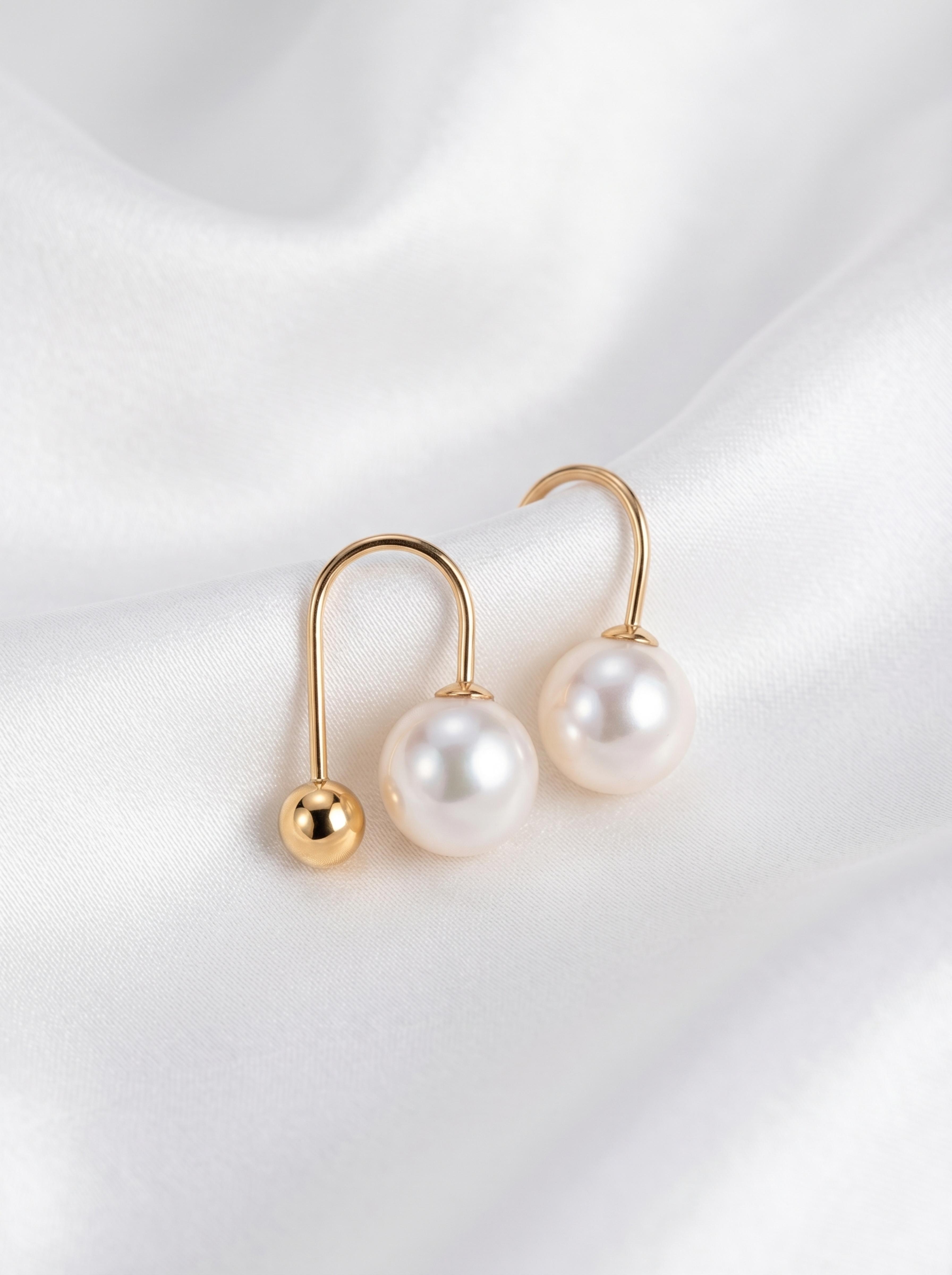 18K Gold Soft Pearl U Shape Earrings