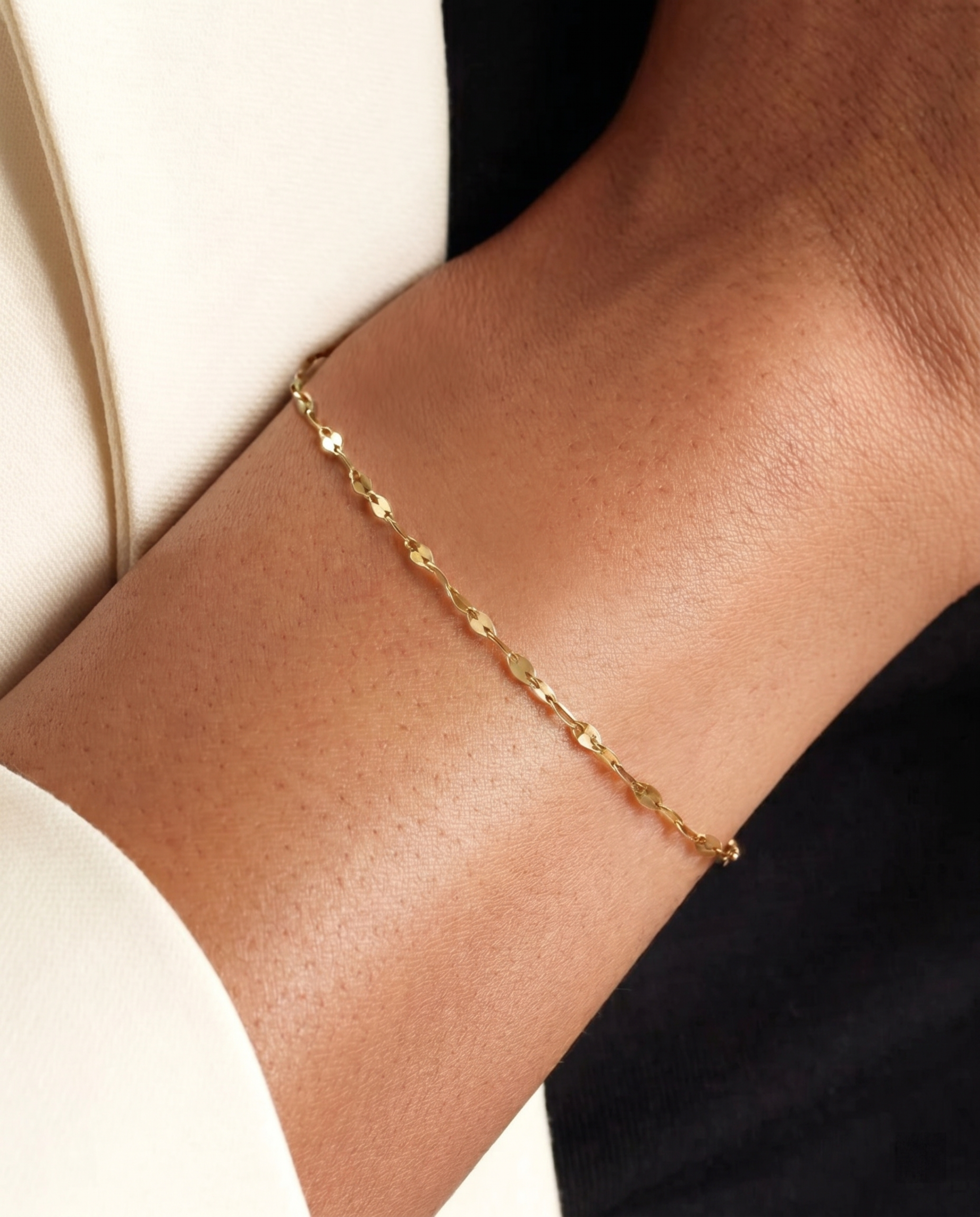 18K Gold Petal Chain Bracelet