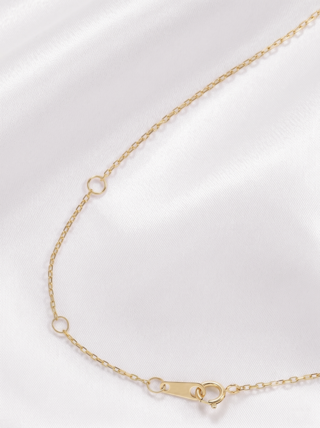 18k Gold Marquise Lab Grown Diamond Necklace
