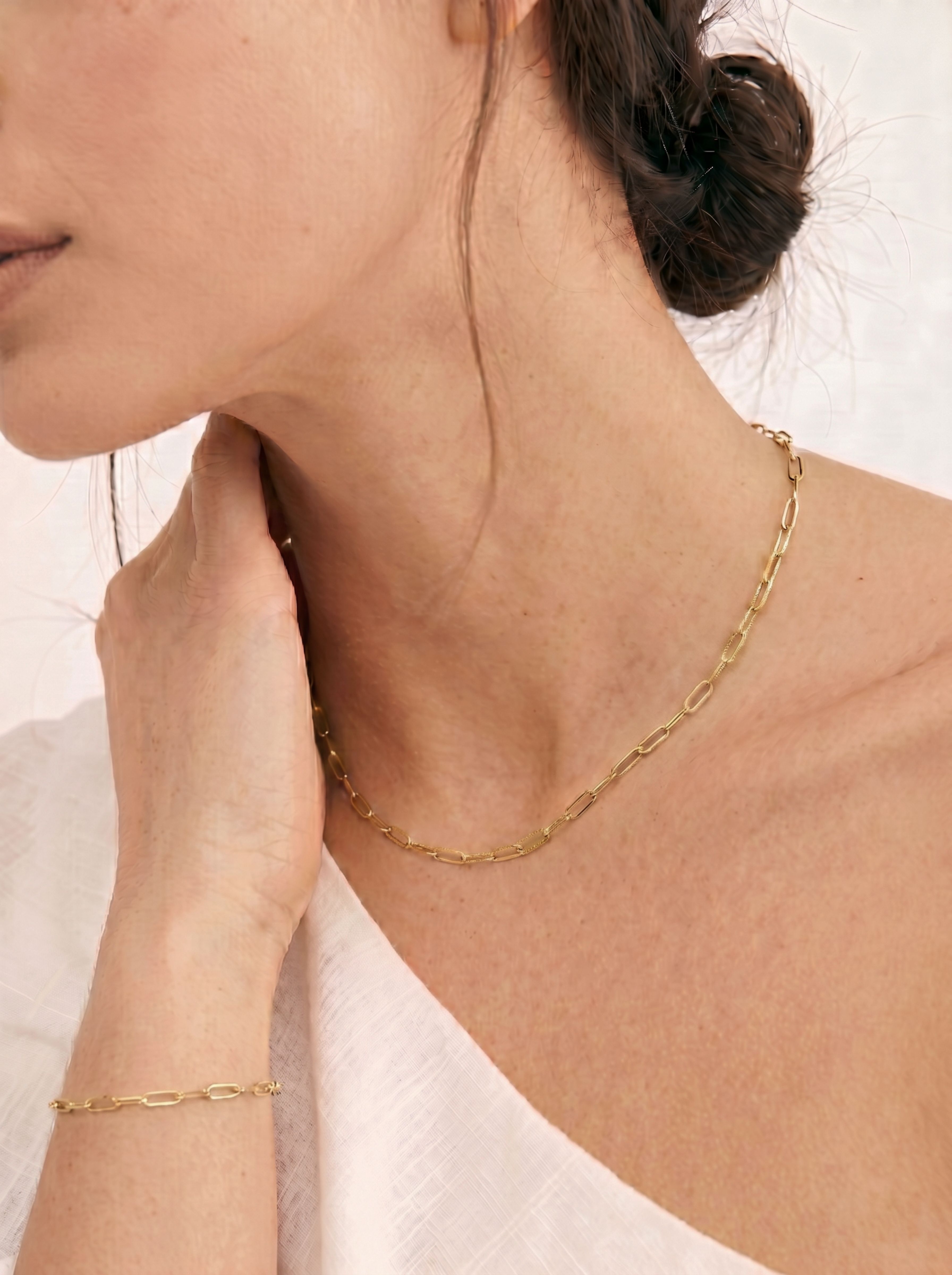 Gold Classic Necklace