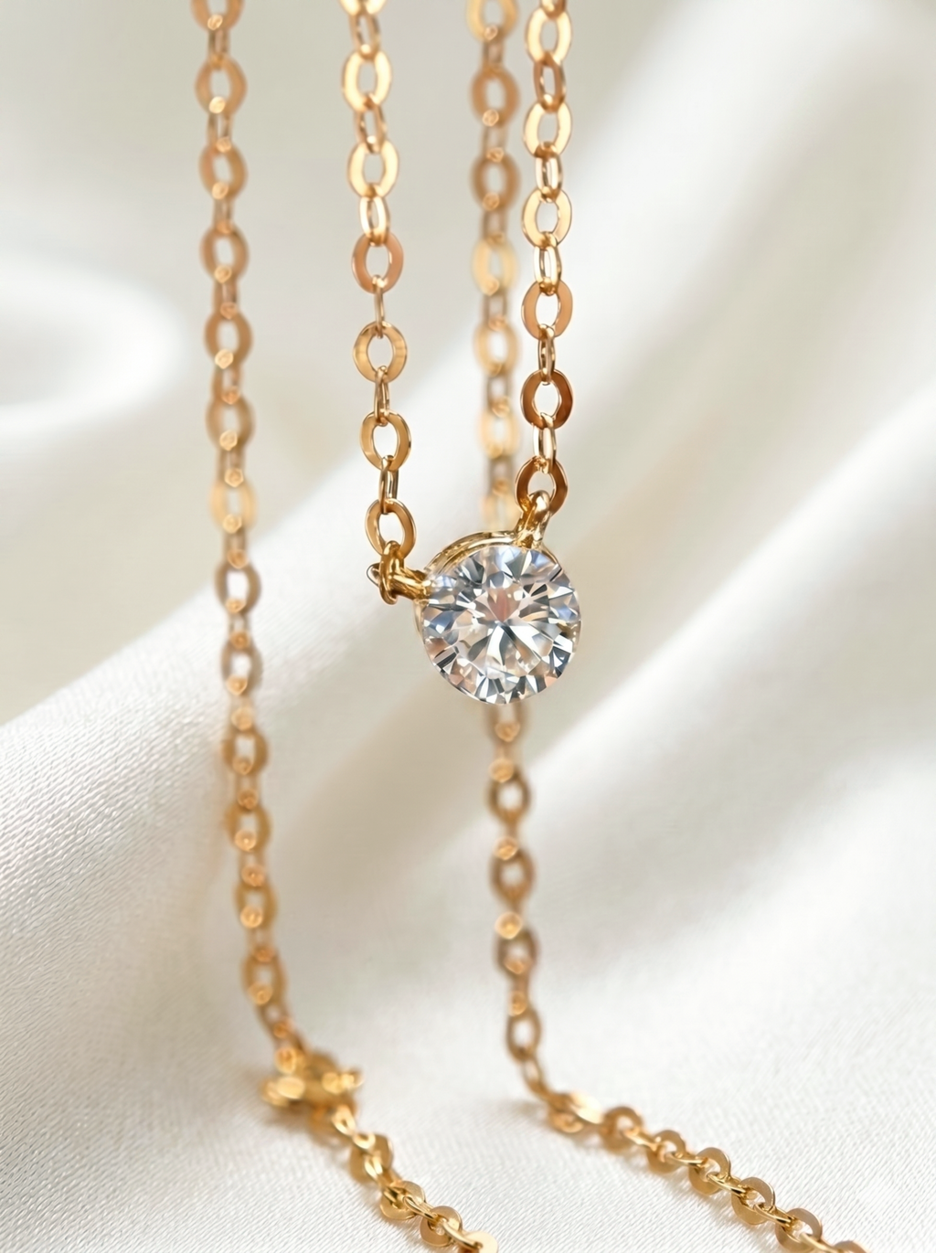 18k Gold Lab Diamond Pendant Necklace