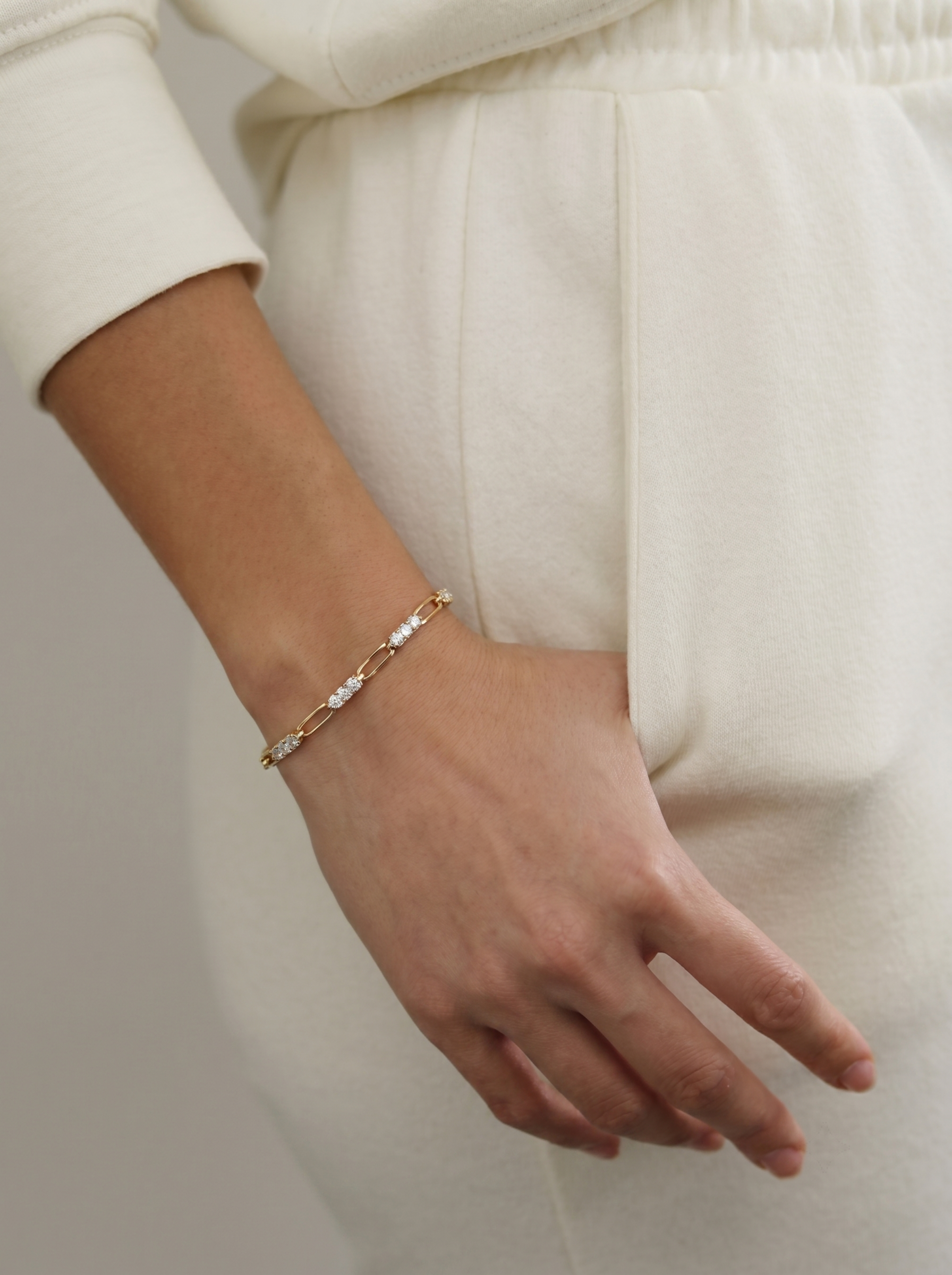 18k Gold Rhythm Lab Grown Diamond Bracelet