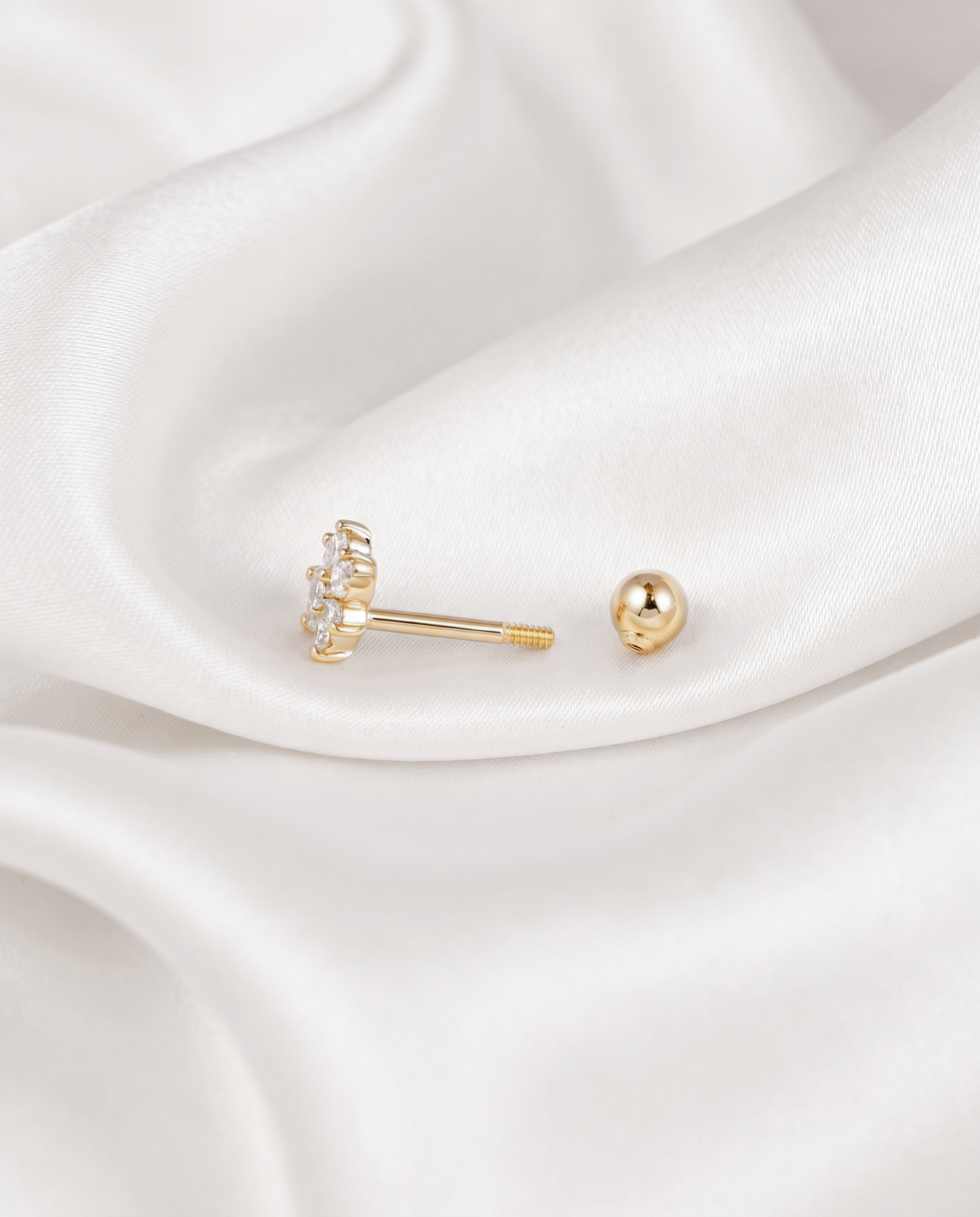 18k Gold Smile Lab Grown Diamond Earrings