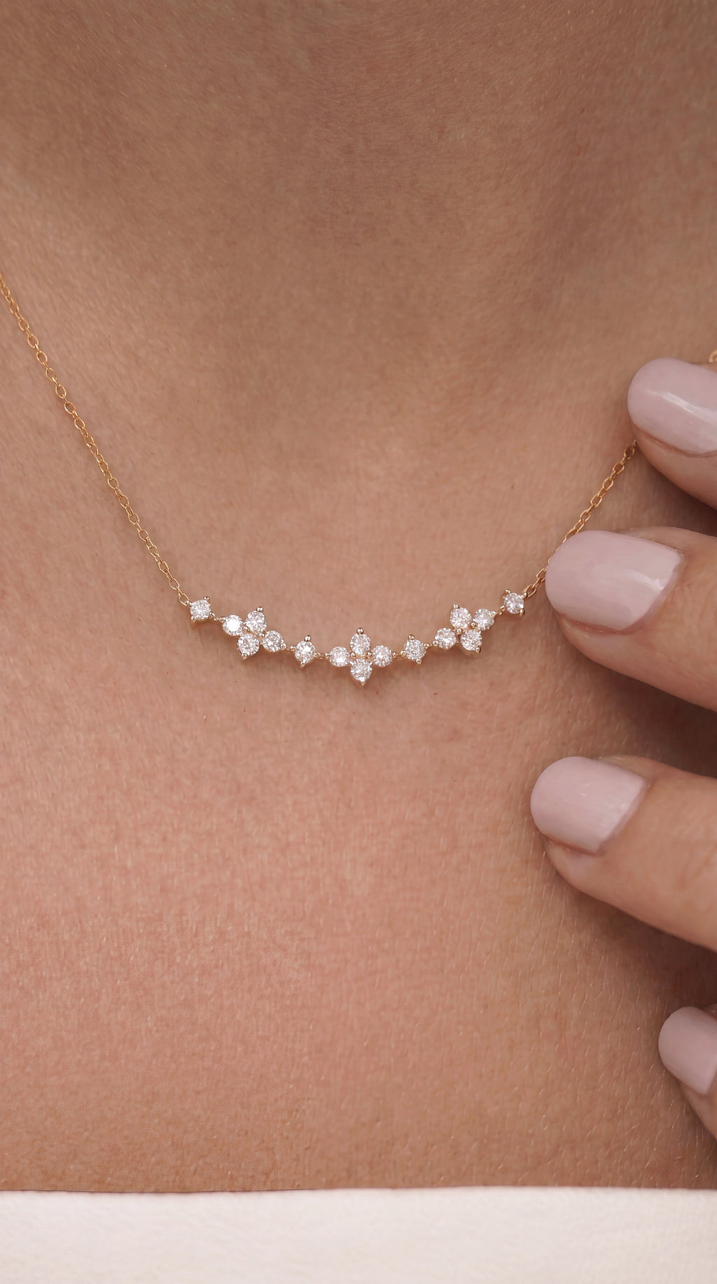 18k Gold Natural Diamond Floral Rhythm Necklace