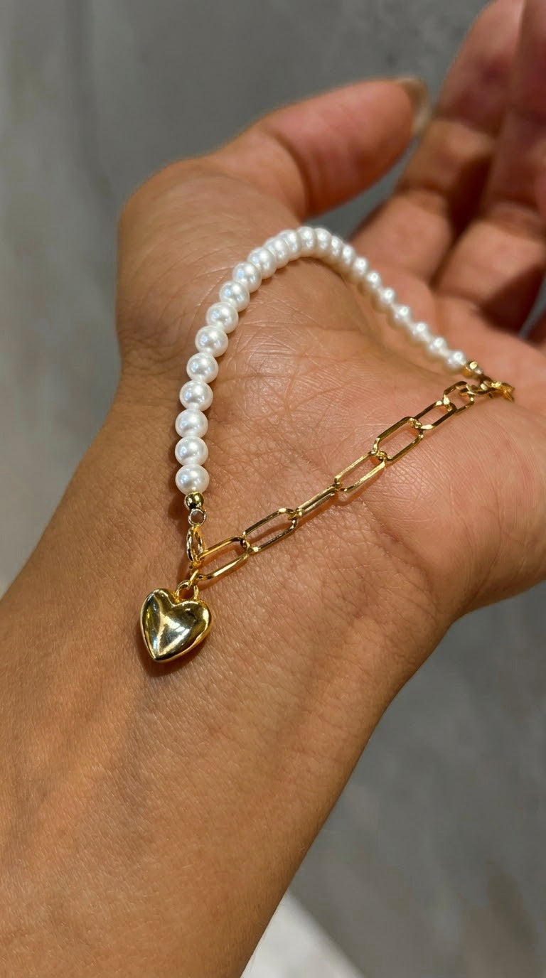 18K Gold Freshwater Pearl Heart Charm Bracelet