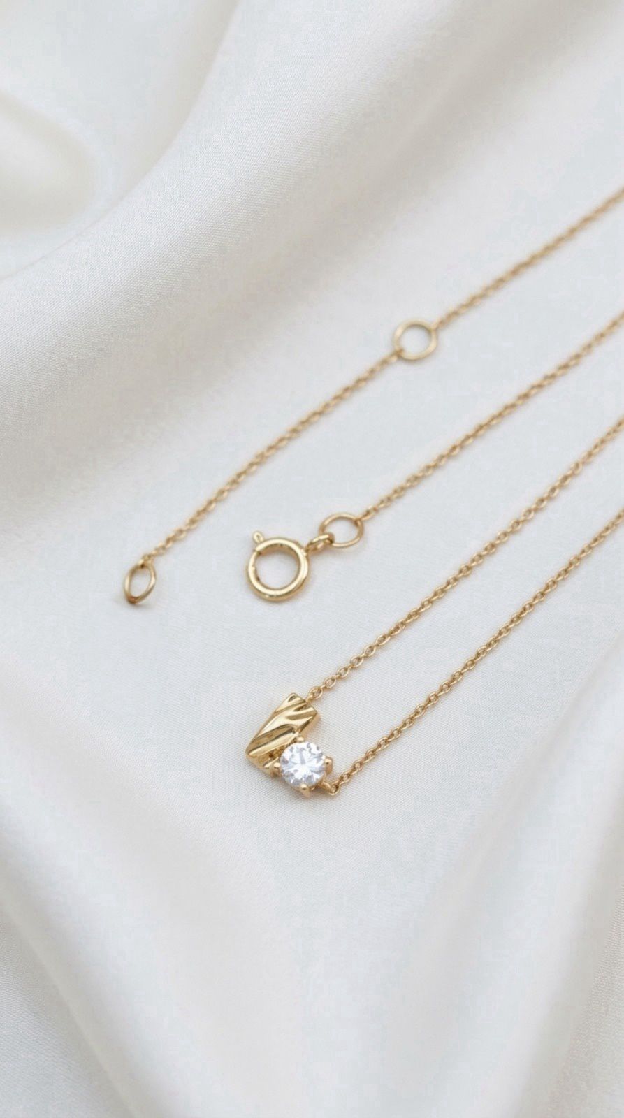 18k Gold Heart Lab Grown Diamond Necklace