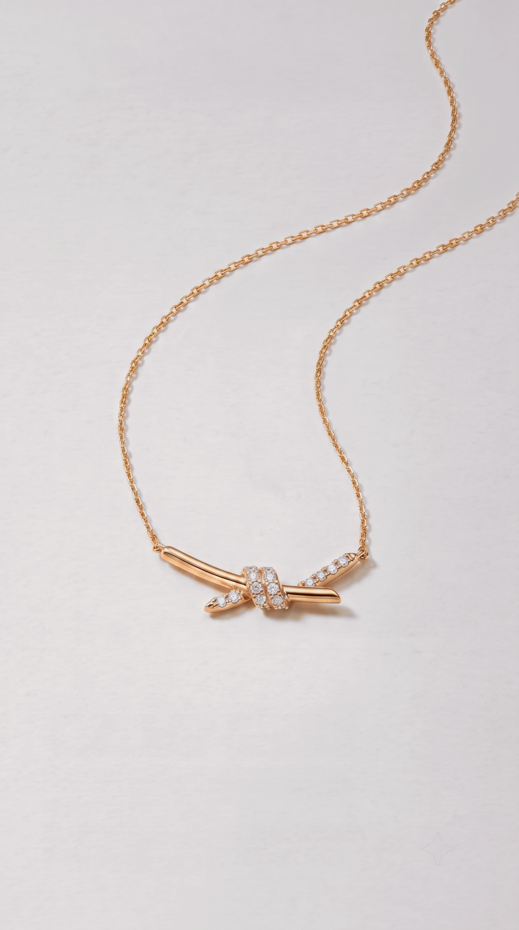 18K Gold Lab Grown Diamond Ribbon Bow Necklace