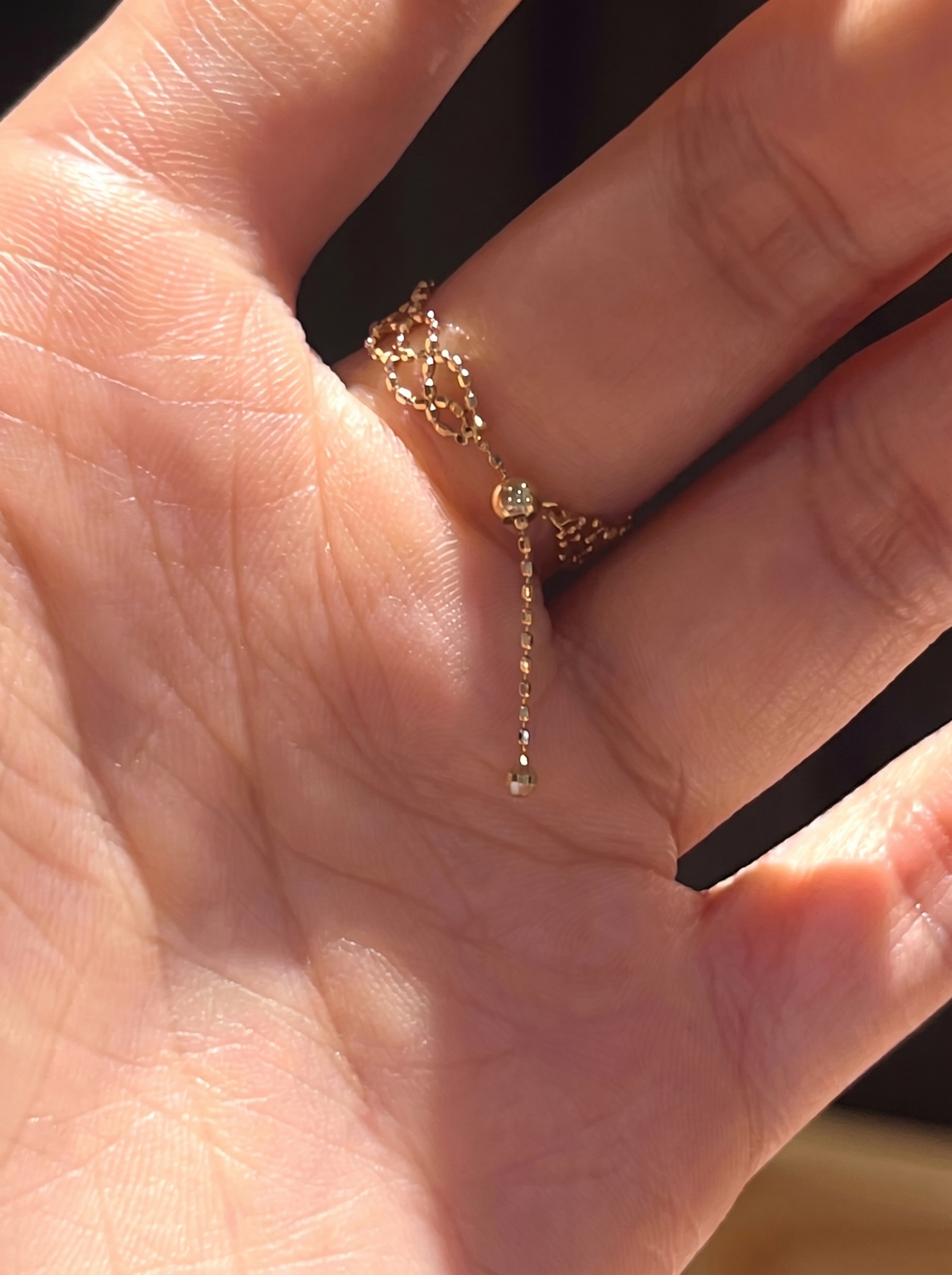 18k Gold Lace Curve Ring