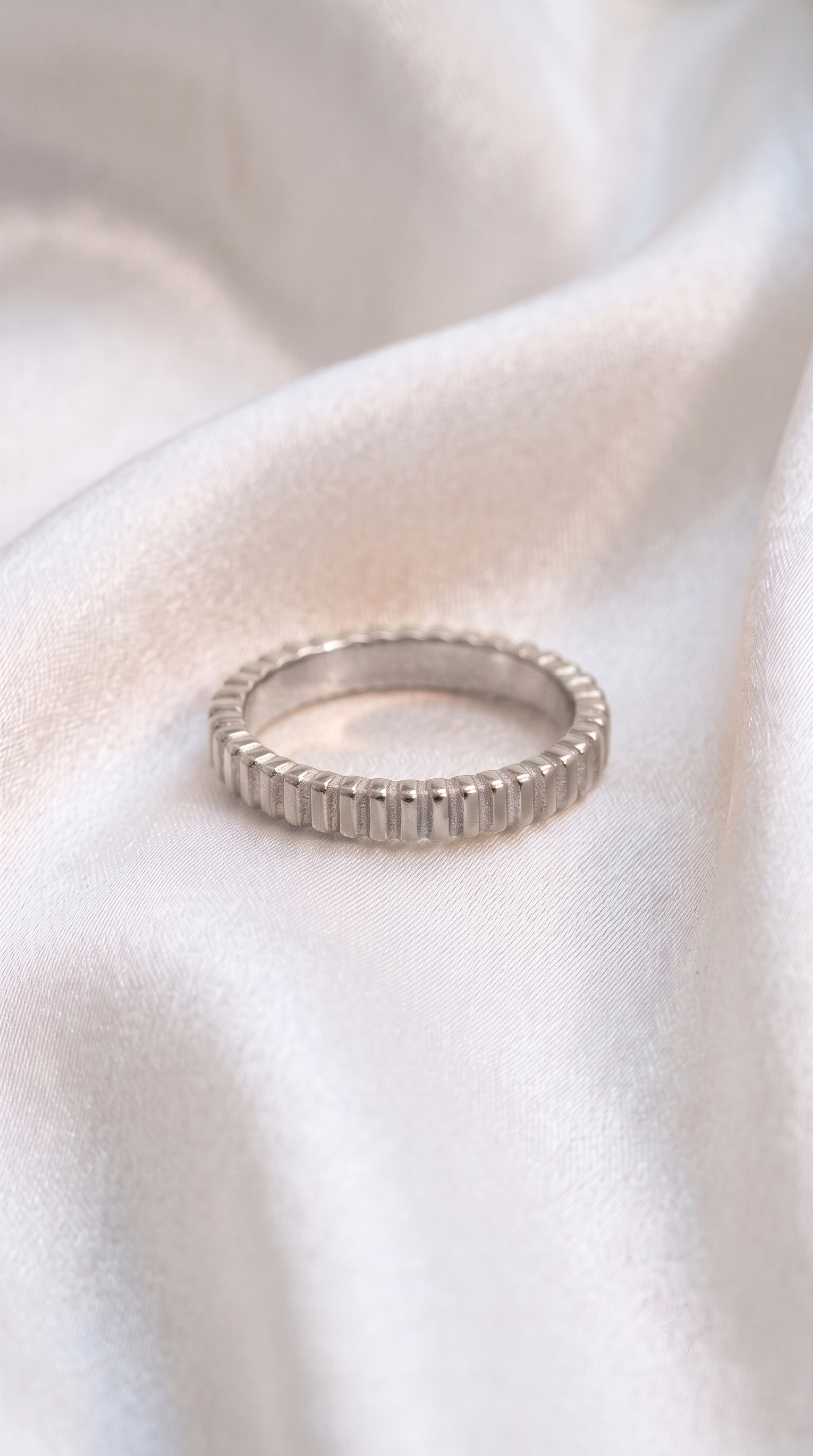 Linear Ridge Ring