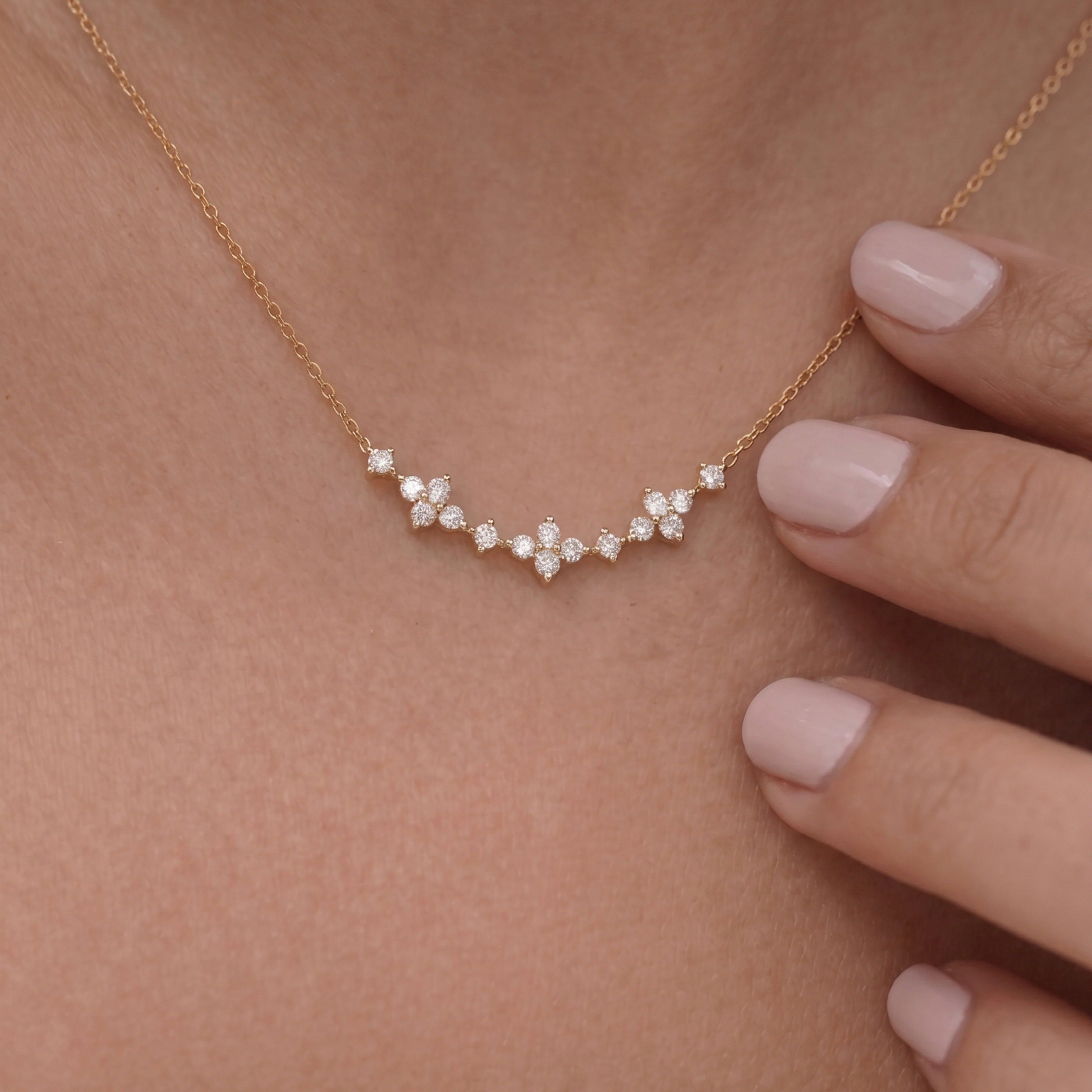 18k Gold Lab Grown Diamond Floral Rhythm Necklace