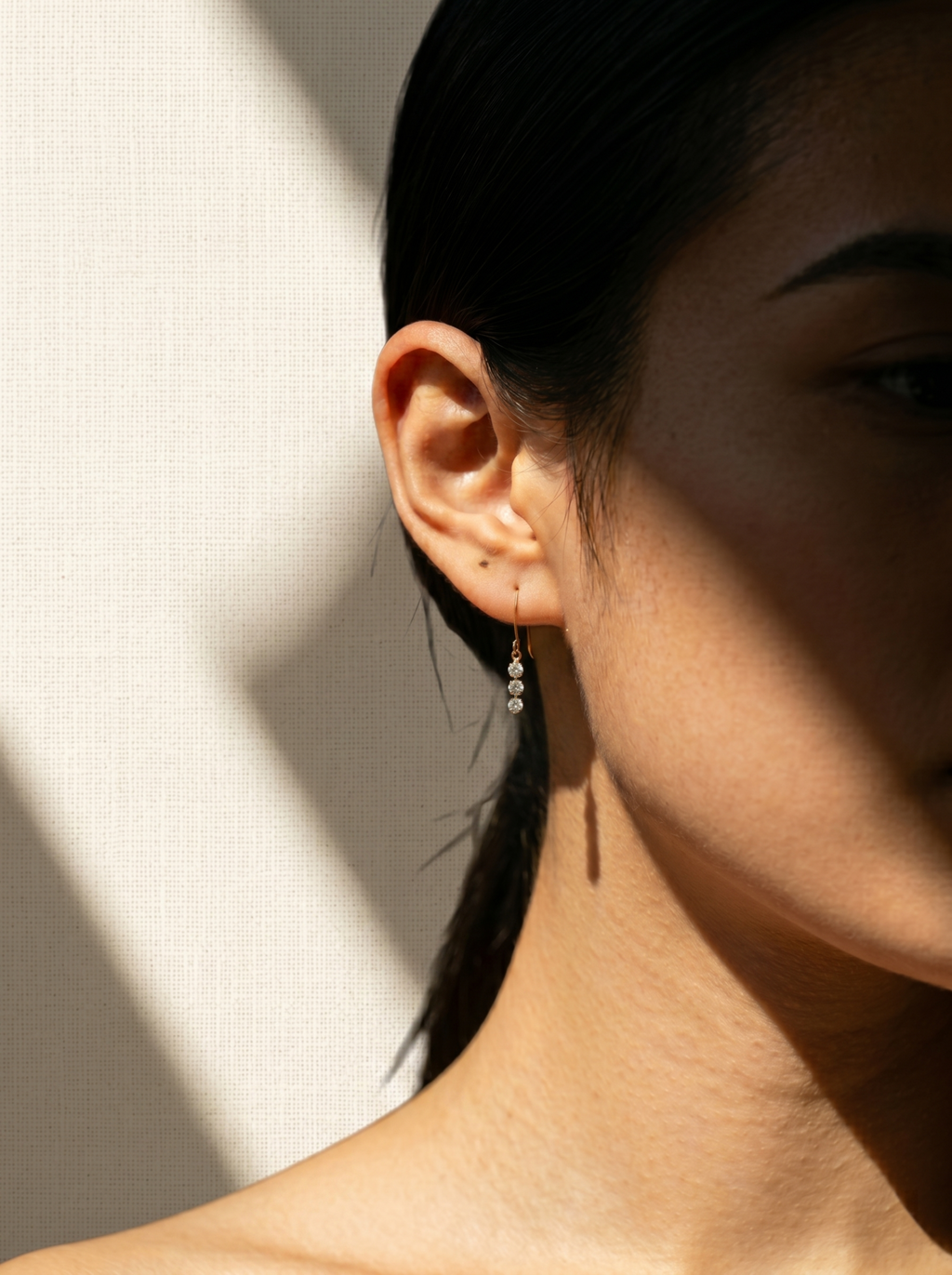 18k Gold Linear Drop Lab Grown Diamond Earrings