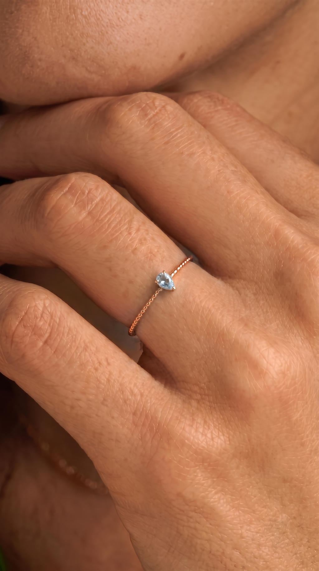 18k Gold Serene Aquamarine Weave Ring