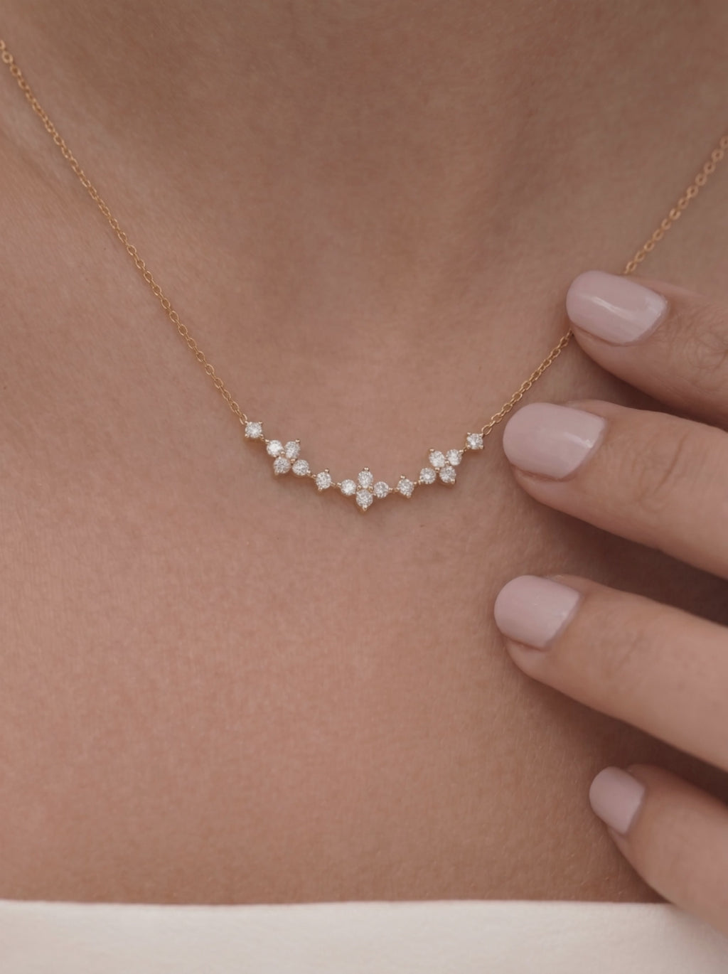 18k Gold Natural Diamond Floral Rhythm Necklace