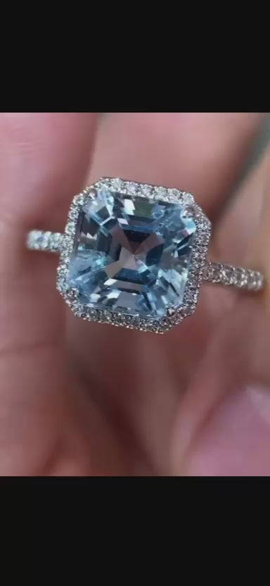 18k White Gold Sapphire Frame Ring